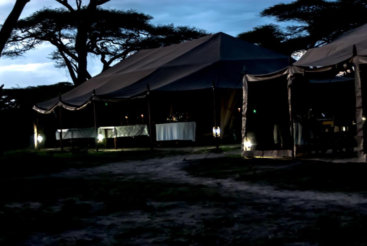 Serengeti Savannah Camps Hotel Soronera Bagian luar foto